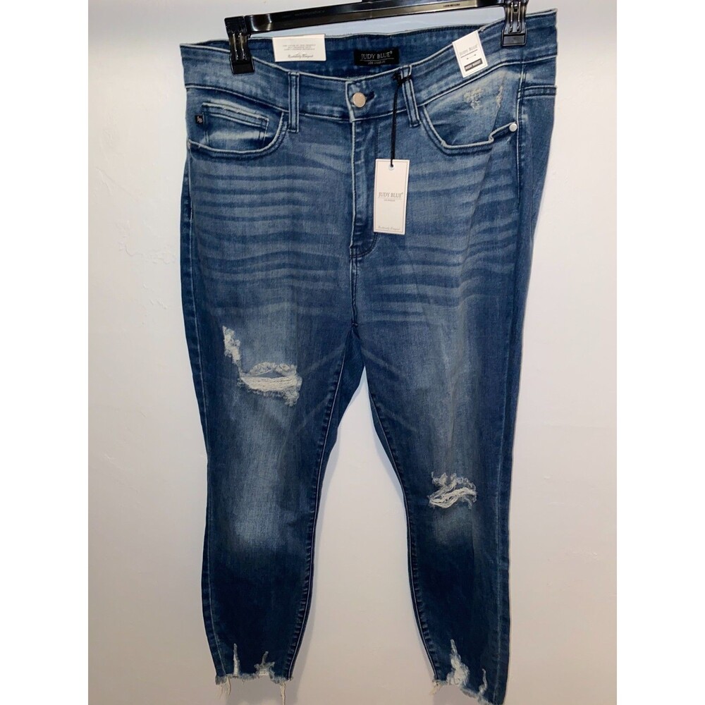 Judy Blue 18W Distressed Skinny Fit Jeans Frayed Hem Medium Wash Blue Denim NWT